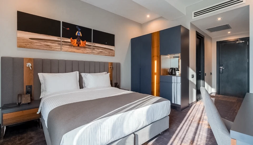 هتل اونیکس تفلیس